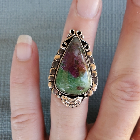 New Ruby in Zoisite 925 Silver Ring. - Picture 6 of 9